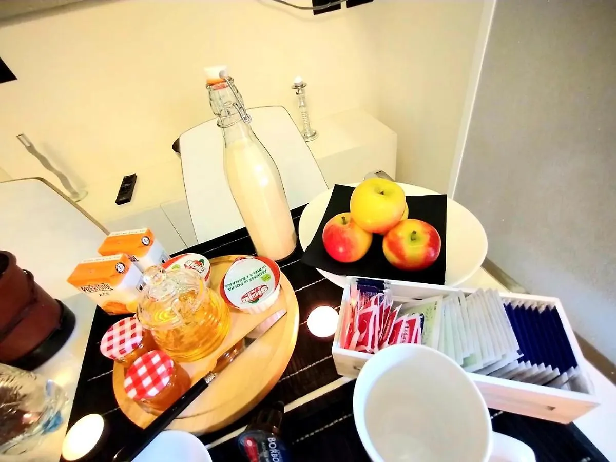 Le Petit Noah Bed & Breakfast Pombia 0*,  Italy